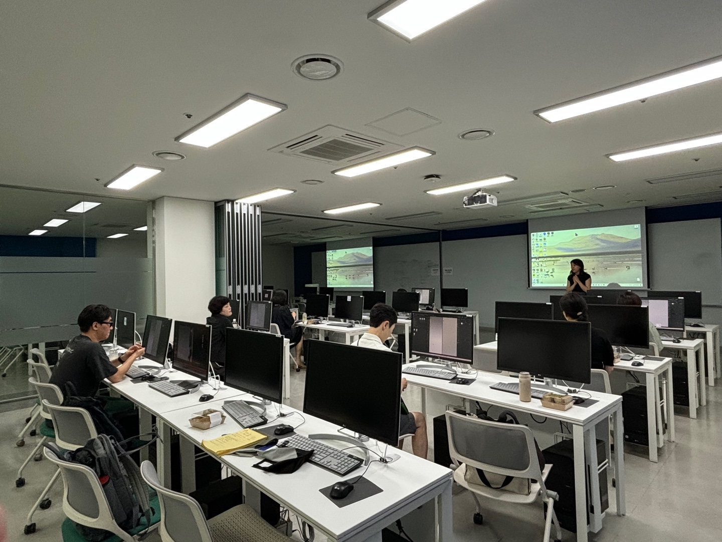 [LINC3.0] 3D CLO 활용한 디자인 심화교육 산업체 재직자 교육과정 진행